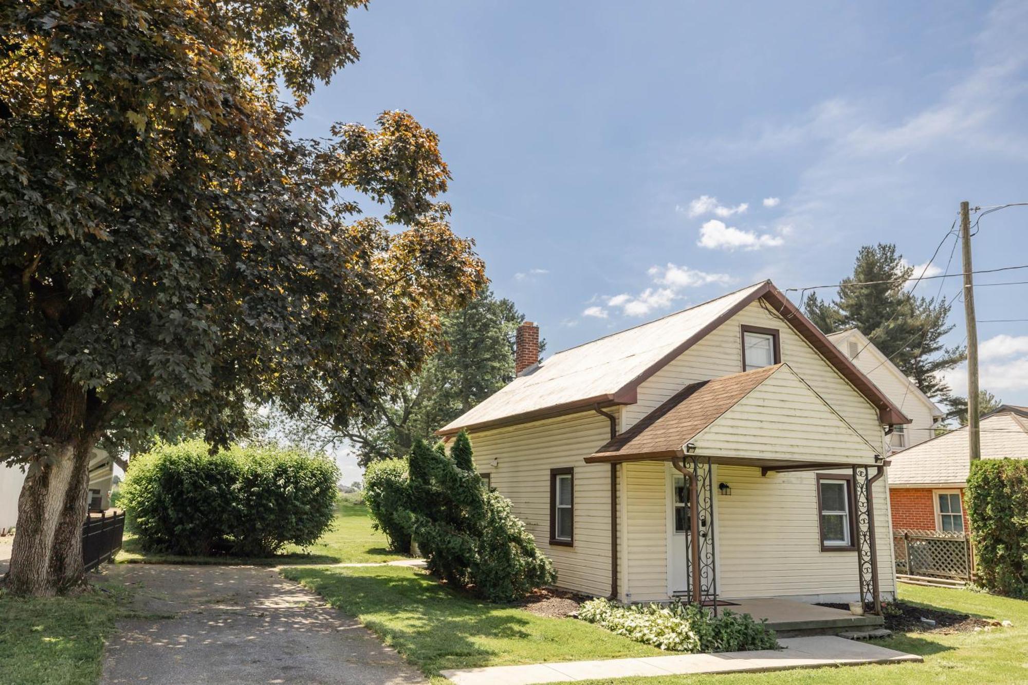 The Haven Home Tiny Hideaway Bird-in-Hand Exterior photo